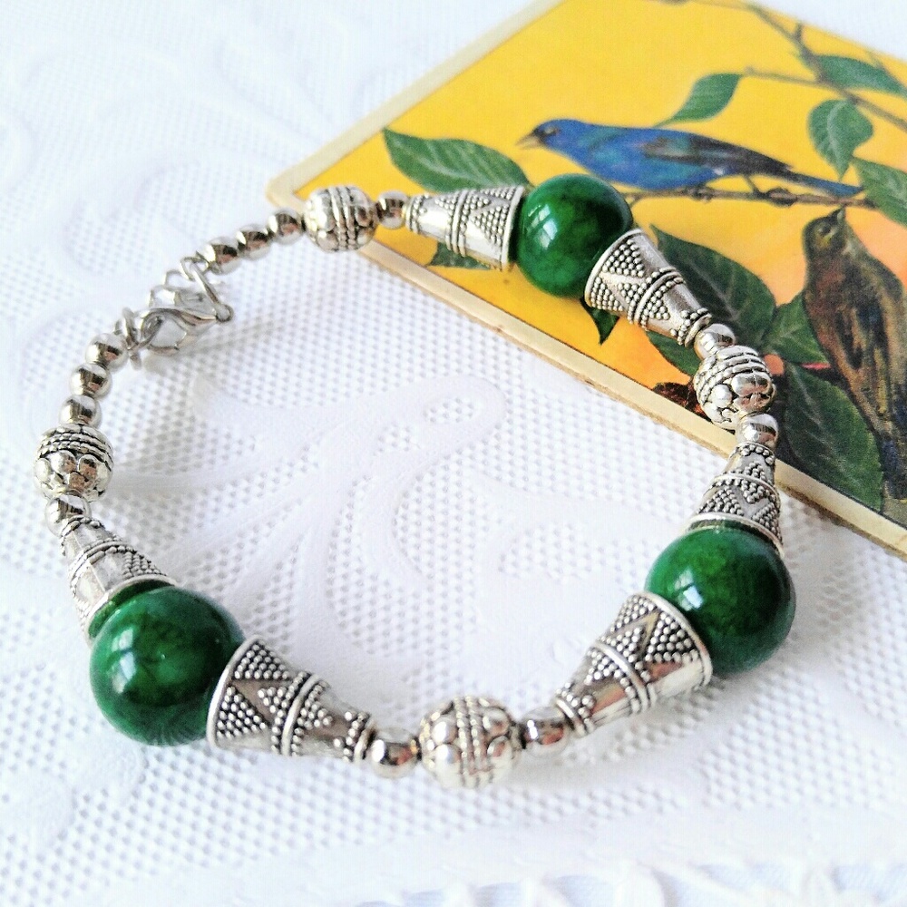 GORGEOUS Real Green Stone Silver Bracelet-Dark